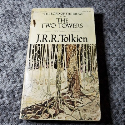 The Two Towers J.R.R. Tolkien 1977 Ballantine Books Fantasy Lord Rings