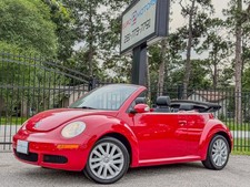 2009 Volkswagen New Beetle Convertible Base