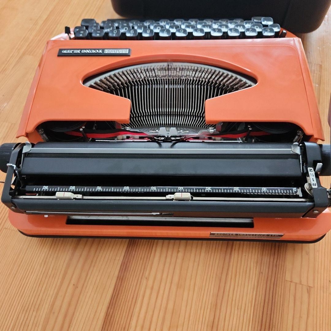 Vintage BROTHER YOUNG ELITE Typewriter (Orange) with Carry