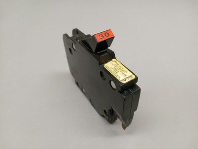 1  FPE 30 Amp Circuit Breaker Type NC 1-Pole Federal Pacific Stab-Lok Thin