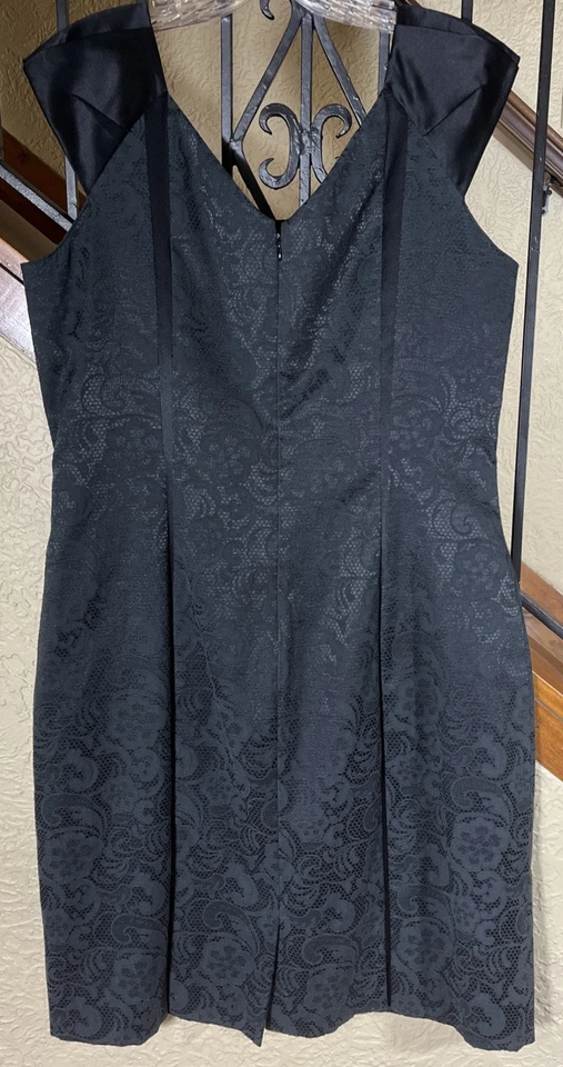 Antonio Melani Black Textured Floral With Silk Shoulders Lined Dress Women’s 12 - Image 3 of 4