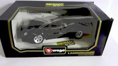 Lamborghini Countach Black ( 1988 ) cod. 3037 DIAMONDS- 1:18 DIECAST- OVP