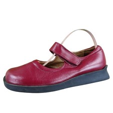 Ninette Mary Jane Girl Y 32 Medium Flat Red Leather Hook  Loop