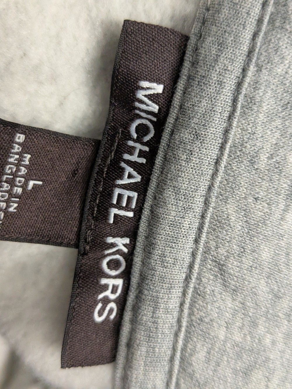 Michael Kors Men's Large Grey Quarter-Zip Sweatshirt With Logo On Arm Luxury EUC image 2