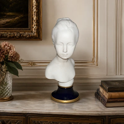Buste de Louise de Brongniart - Statue en porcelaine de Limoge fumée par HOUDON - Photo 1/4