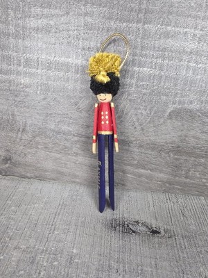 VTG Christmas British Solider King Queens Guard Clothes Pin 1979s Ornament 168d