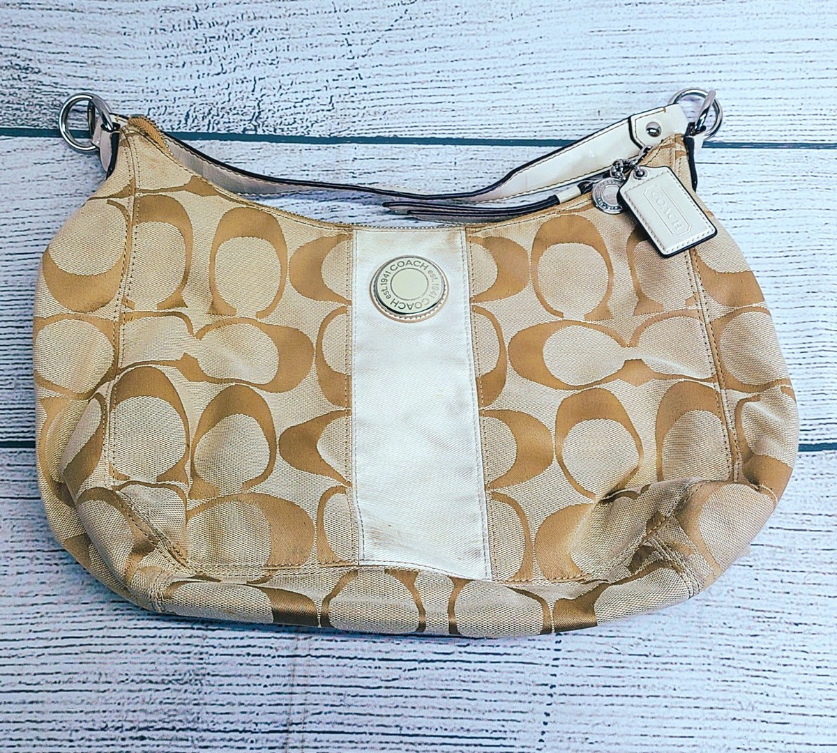 バッグ vintage coach signature shoulder bag Vintage COACH Signature Canvas Jacquard Shoulder Bag Beige Tan