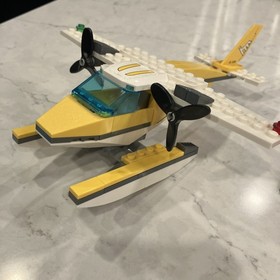 LEGO CITY: Seaplane 3178 with Mini Figure