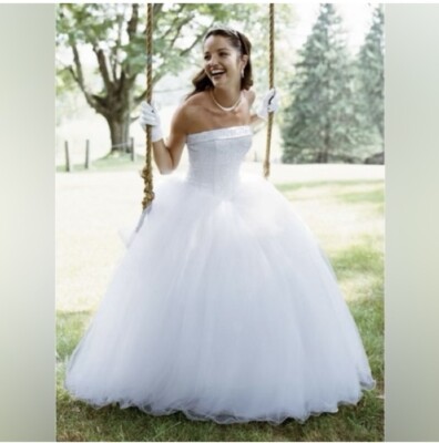 DAVIDs Bridal SZ 16 BEADED Ball Gown Wedding Dress Strapless DAVIDs Bridal SZ 16 BEADED Ball Gown Wedding Dress Strapless