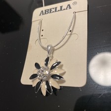 Wunderschöne Kette aus Edelstahl,beschichtet ,neu,einmalig!.