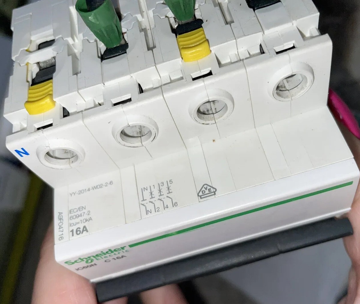 Interruttore Schneider IC60N 3P+N 16A Caratteristica C - Alta Qualità E Lunga Durata - Foto 11