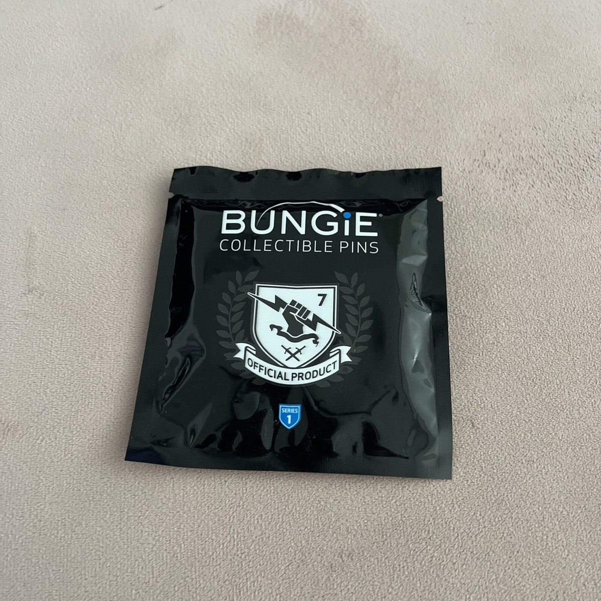 【未開封】　デスティニー　ピンバッジ　コレクターズ　BUNGIE destiny Official Destiny 2 Almighty Title Seal Collectible Pin