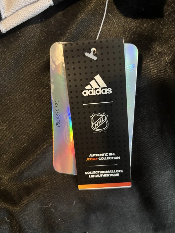 Jack Hughes #86 Black Devils Jersey Size L Never Worn with Tags - Image 4 of 4