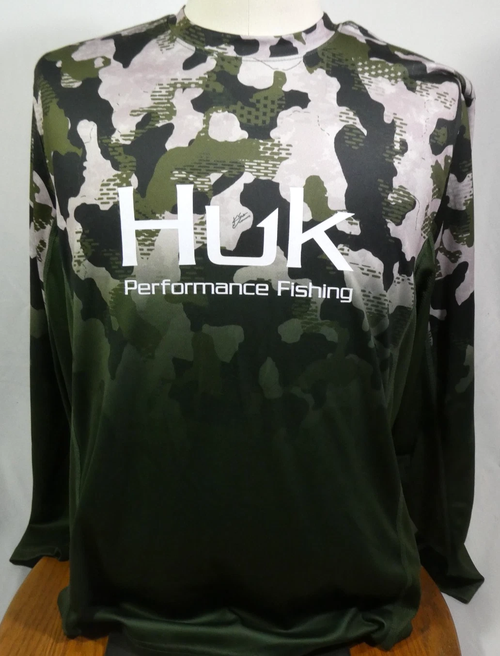 Huk Performance Fishing Shirt K Scott Green Camo Long Sleeve Stretch Vented Med
Opens in a new windo