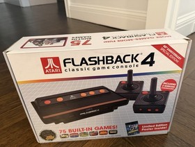 Atari Flashback 4 Classic Game Console Bundle 75 Built in Games WORKS!