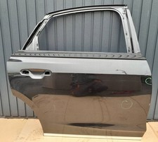 Porte arrière et accessoires Audi S8