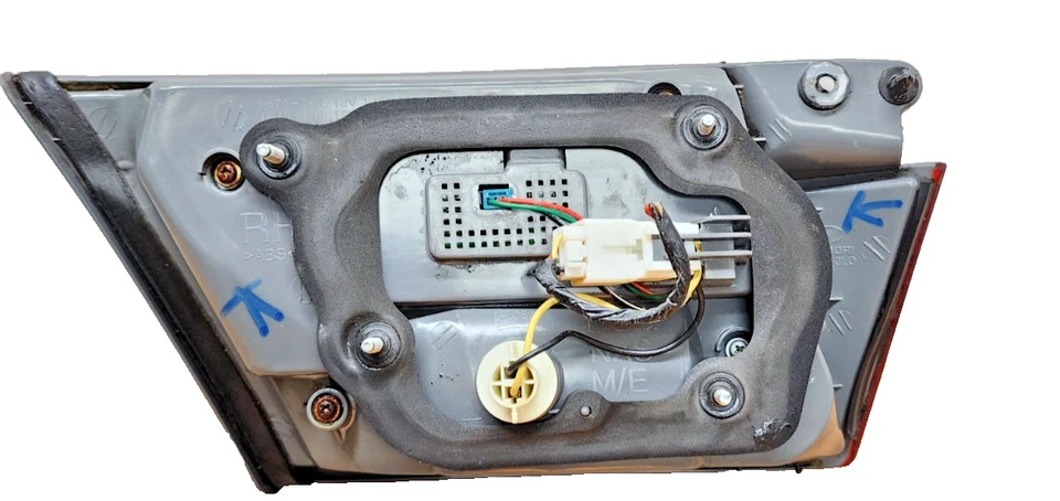 2006–2011 现代 Azera 右后后后备箱盖尾灯内灯原始设备制造商 92404-3L0 — 第 2/4 张图片