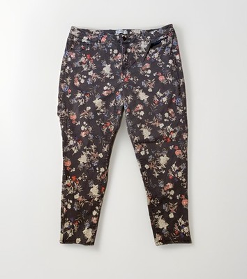  Lane Bryant 20R all over floral print stretch skinny jeans 