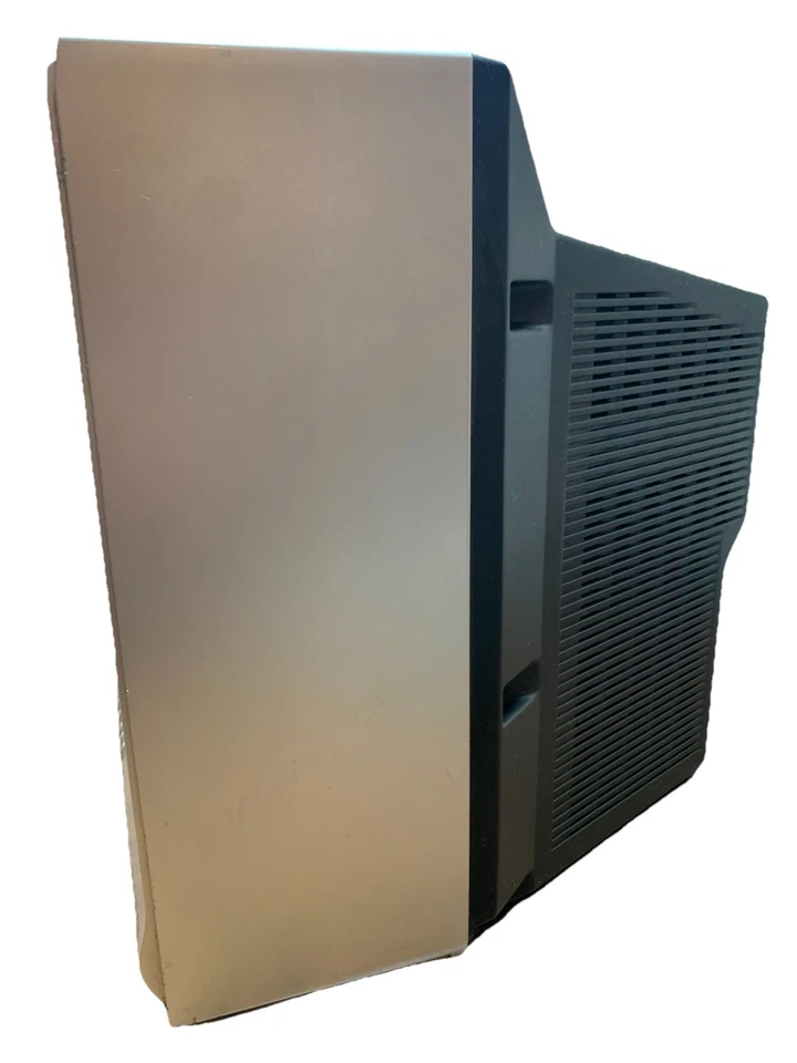 Toshiba 14" MD14F51 TV DVD Combo Pantalla Plana CRT TV Entradas Frontales - Retro Gaming Foto 4 de 4