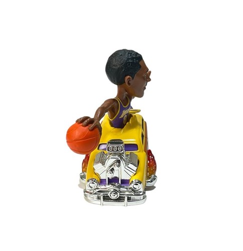 Vintage 1998 Hot Wheels Radical Rides Los Angeles Lakers #8 Kobe Bryant - Picture 4 of 8