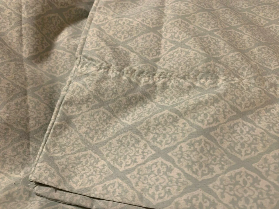 CHARISMA SET OF 2 KING PILLOWCASES - Image 2 of 4