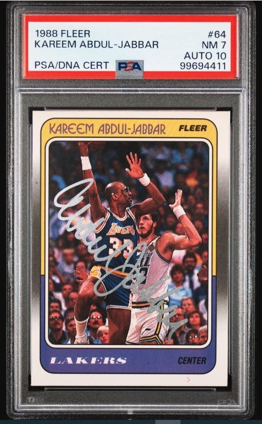 1988 Fleer Kareem Abdul-Jabbar Signed Basketball Card Certified PSA 7 DNA 10 HOF