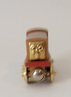 Diesel 60 Year Thomas the Train Anniversary Edition Gold Wooden Railway Rare