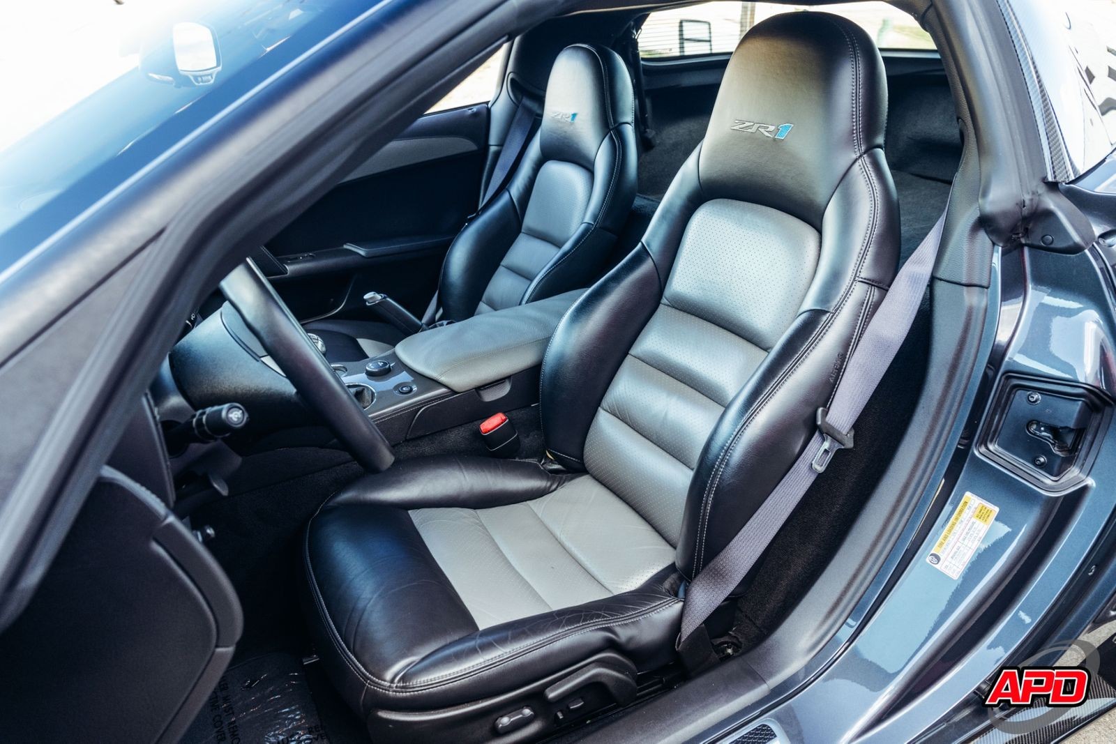 2009 Gray Chevrolet Corvette ZR1  | C6 Corvette Photo 5