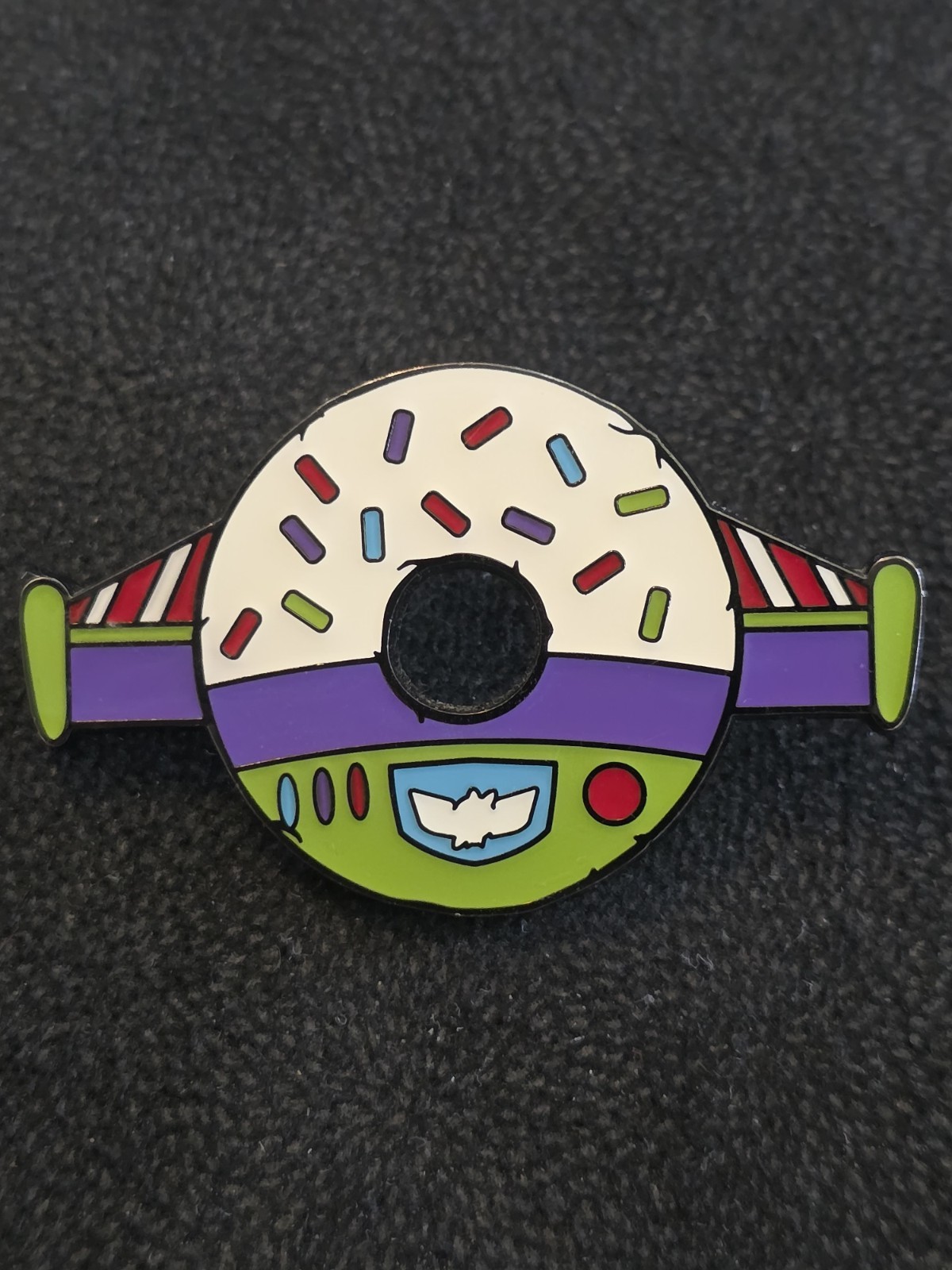 Disney Loungefly Pixar Donut Pin Buzz Lightyear Toy Story (E)