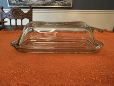 Clear Glass Butter Dish with Lid Rectangular Covered Butter Keeper for Kitchen