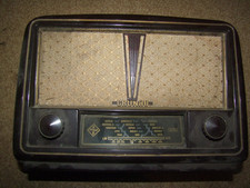 Röhrenradio Grünau  Röhre UEL51   Bakelitgehäuse Deutschland Stern Radio DDR