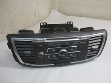 Honda Accord Single Disc CD Player Radio Stereo OEM LKQ