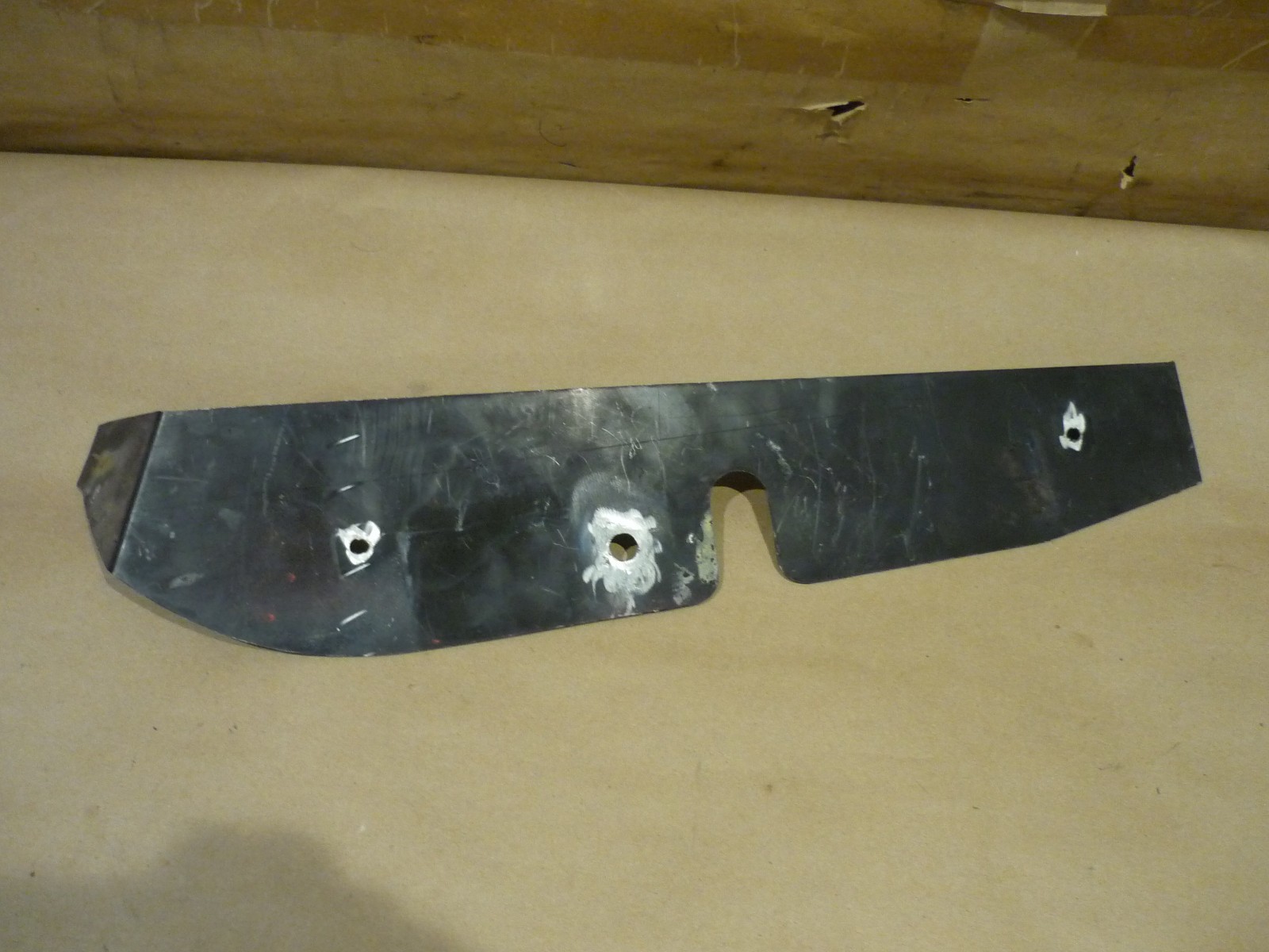 Ferrari 208,308,328 - RH Hinge Plate GTS - P/N 60370103