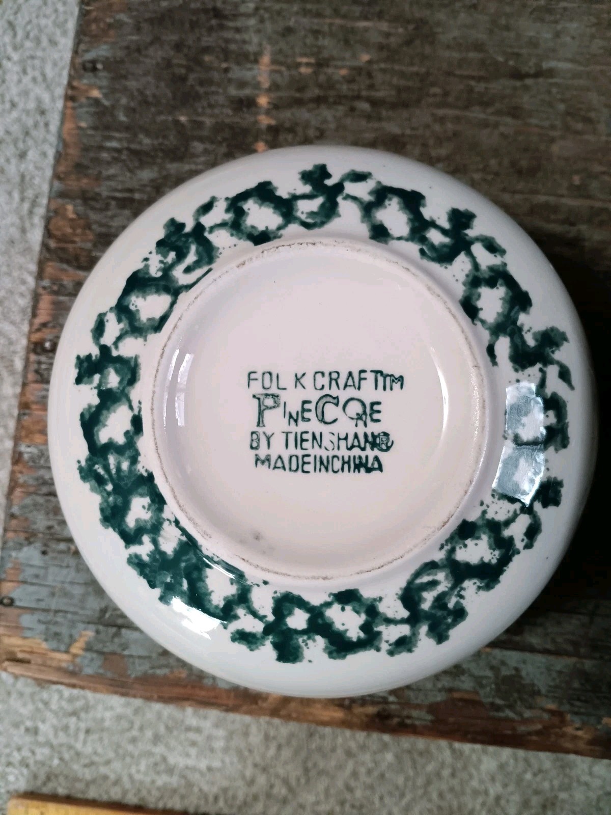 FolkCraft Pine Cone by TIENSHAN Set of 6 Dishes-3 bowls, 3 plates EUC Cabin Core