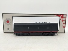 Stewart 8215 HO SP Black Widow F3B Phase II Unpowered Diesel Locomotive EX/Box