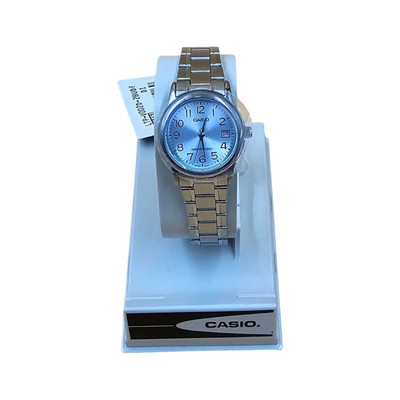 Casio LTP-V002D-2B Damenuhr Edelstahl, hellblau Zifferblatt, elegant und modern