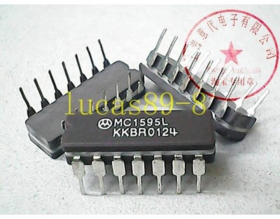 1PCS MC1595L Encapsulation:CDIP ,Wideband   Four-Quadrant Multiplier *cc