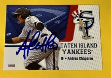 Andres Chaparro SIGNED 2019 Staten Island Yankees Team Card RC Auto Nationals