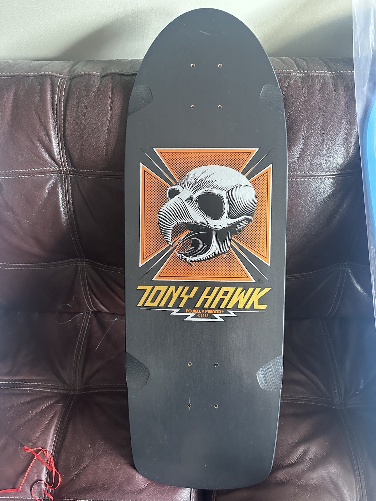 Tony Hawk Bat Old School Skateboard Deck 10.25x32 Inches Tony Hawk