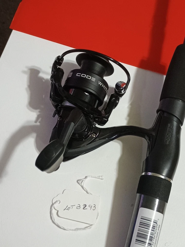Nueva caña de pescar giratoria Zebco Annihilator 7' mediana 10-20 lb y carrete 13 código blanco Foto 2 de 4