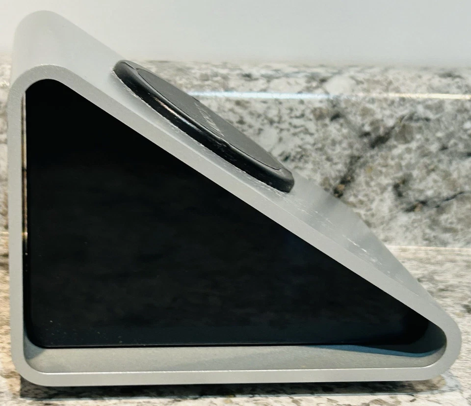iPort LaunchPort BaseStation iPad Stand With Power Cord. Used, Works Great!! - Image 3 of 4