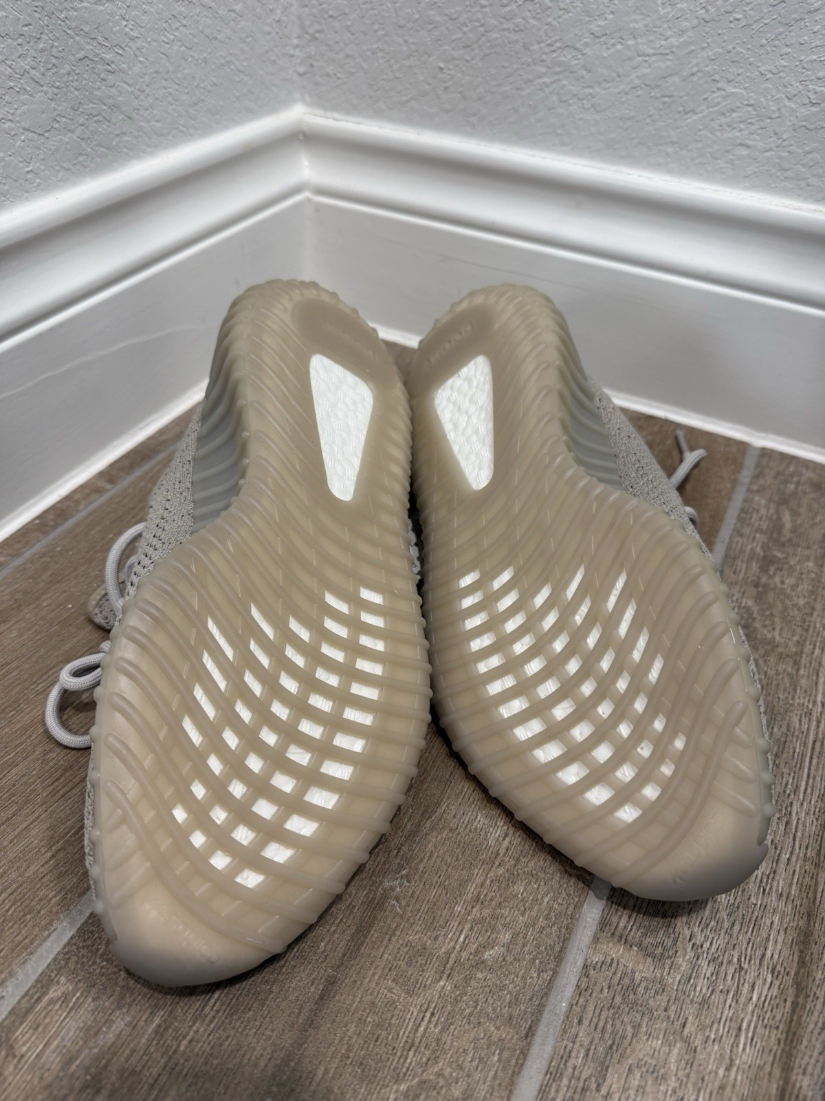 adidas Yeezy Boost 350 V2 SPLY-350 Slate HP7870 Men's Low Top Athletic Sneakers thumbnail 6