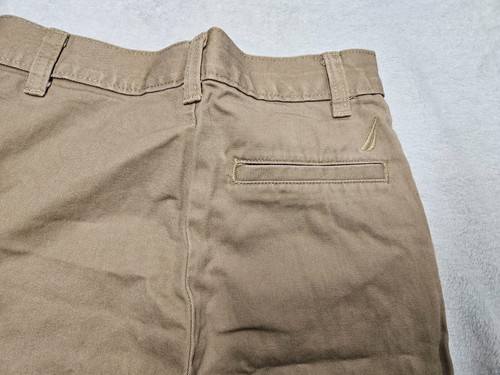 Nautica Brown Shorts Knee Length Zipper Slim Fit size 8 - Picture 8 of 8