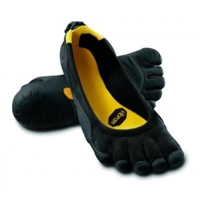 #ad New Men#x27;s Vibram FiveFingers M108 Original Classic Shoes Size 8 15 Black Black $50.00