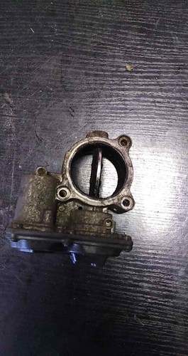 T1303 BMW DROSSELKLAPPENSTUTZEN 7810752