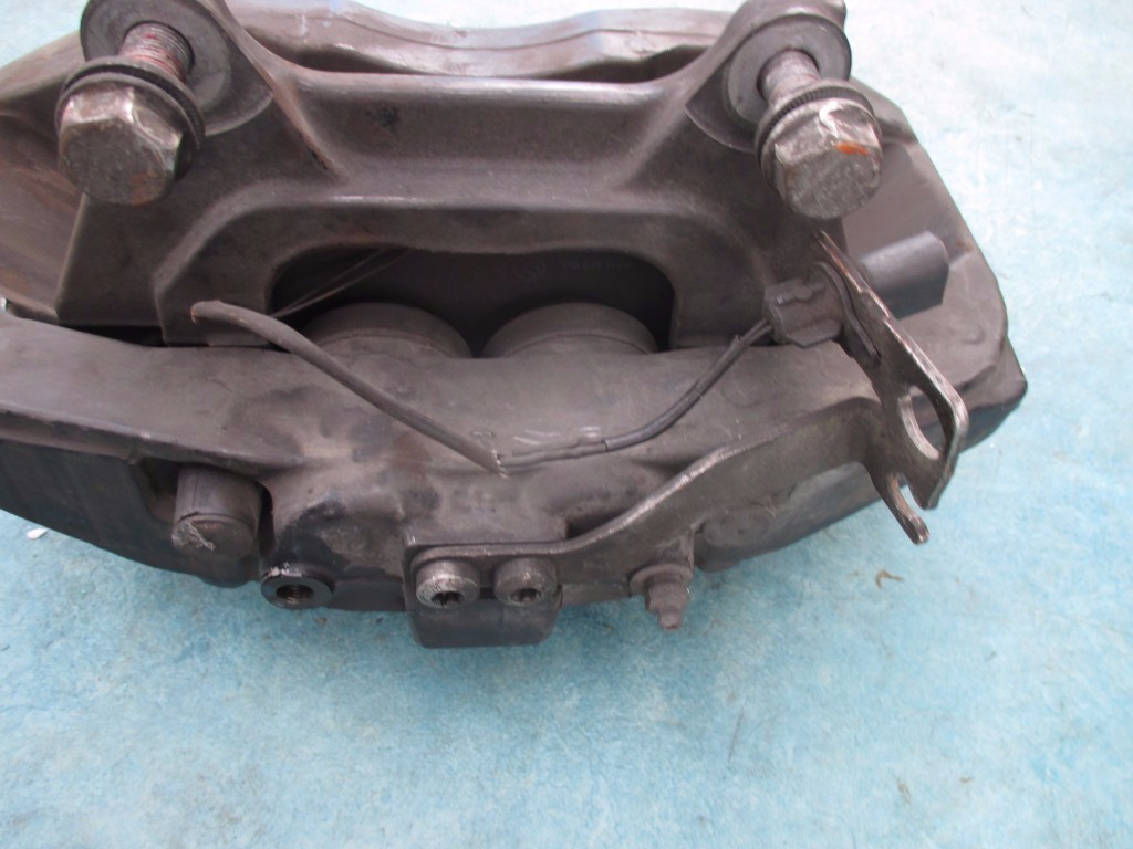 Bentley GT GTC Flying Spur right front brake caliper tested 
