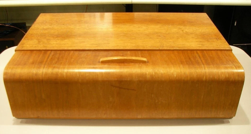 PHILIPS HCH 303 GIRADISCHI VINTAGE CON MOBILE IN LEGNO DEL 1951 ***Perfetto*** - Immagine 2 di 4