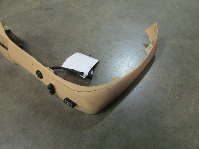 Maserati Quattroporte, RH, Right Seat Switch With Trim, Beige, P/N 9813182