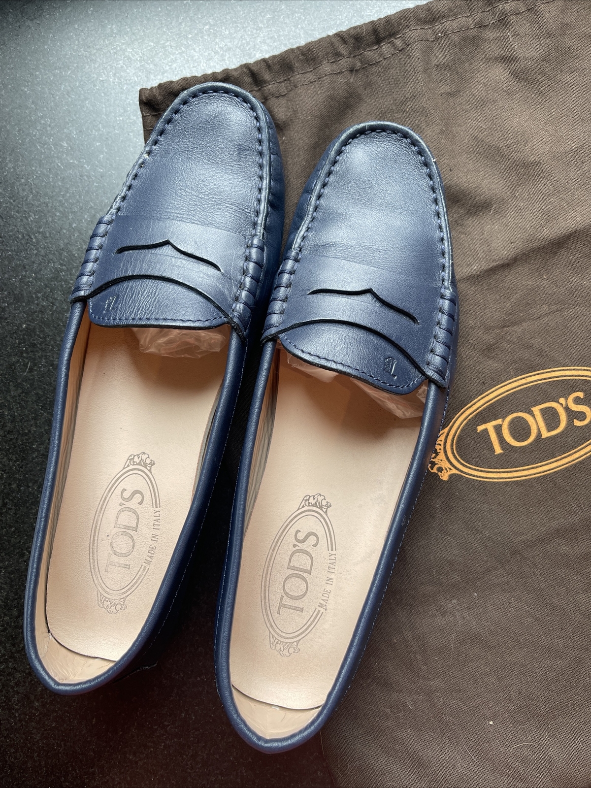 TOD'S トッズ ローファー 35 1/2 22.5cm dynafusiontech.com