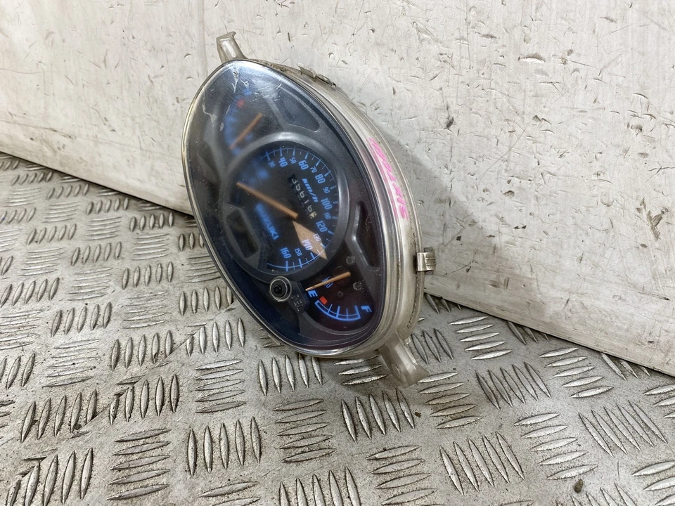 105161- Strumentazione Contachilometri Suzuki Sixteen 125 / 150 dal 2007 al 2014 - Immagine 3 di 4